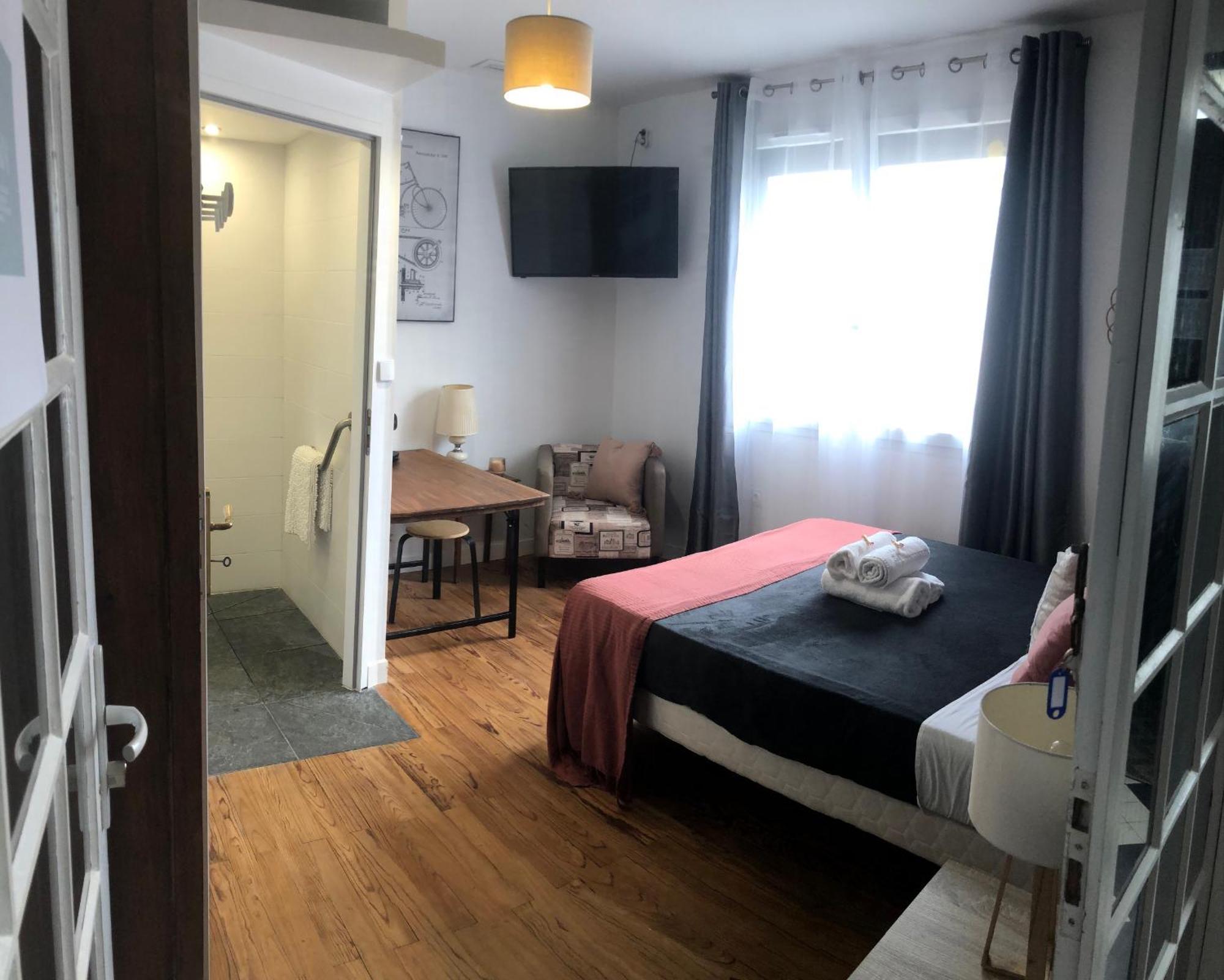 "Les Logis D'Argent" Chambre D'Hote Avec Wc, Sdb, Tv, Wifi, Option Petit Dejeuner , Parking มีมีซ็อง ภายนอก รูปภาพ